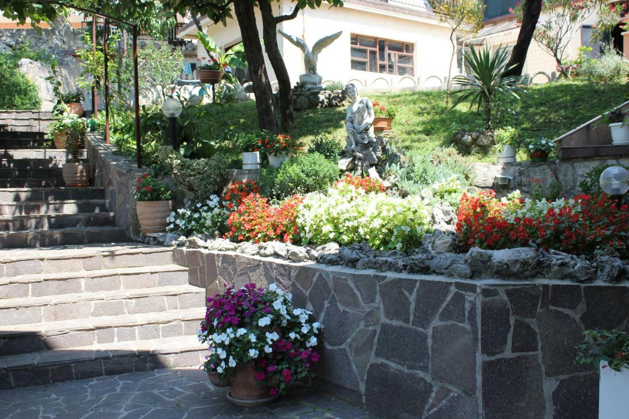 Tutnovo 13 Appartement Rijeka Buitenkant foto